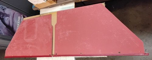 Cowl kick panel red - cowl,