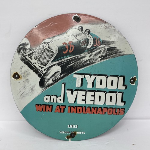 Vintage style indy racing - style,