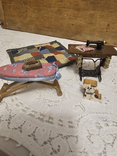 Lot miniature doll house - lot,