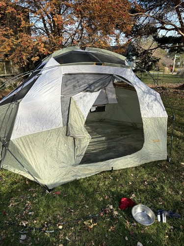 Cabela bunkhouse tent - bunkhouse, 10x12