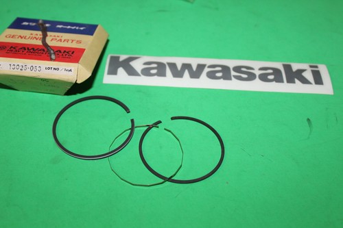 Nos kawasaki piston - ring, set