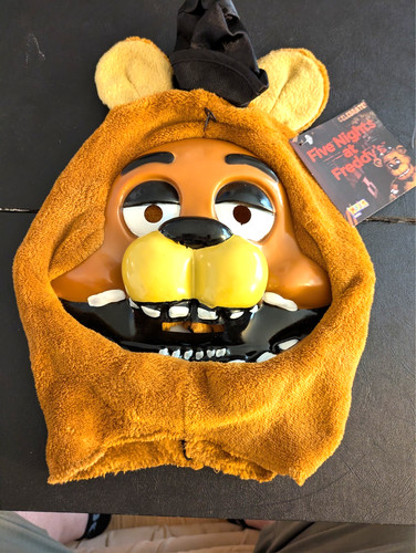 Five nights freddy s - five, at