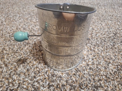 Vintage bromwell cups metal - 3,