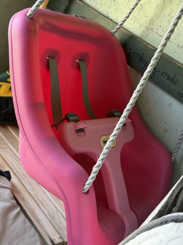 Little tikes snug - little, 'n