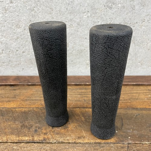 Vintage grips mountain - vintage,