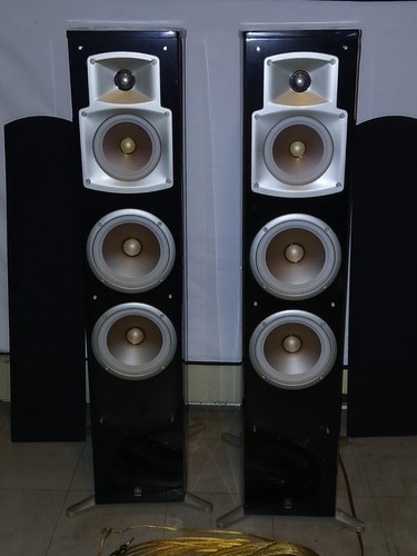 Tower speakers pair - speakers,