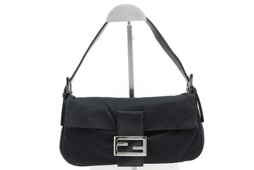 Ranka fendi mamma - fendi,