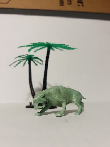 Smilodon marx mint - smilodon,