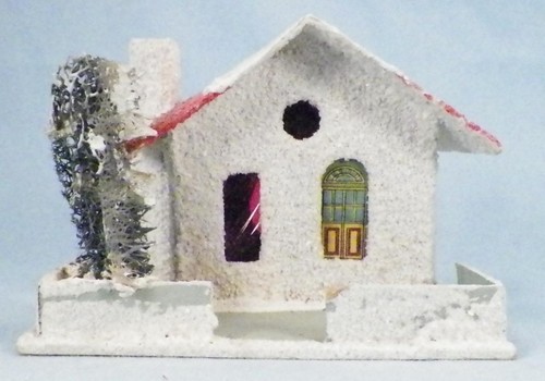 Christmas house putz - house, railroad