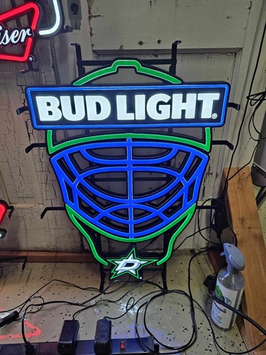 Budweiser bud light dallas - budweiser,