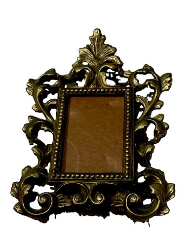 Vintage ornate brass easel - ornate,