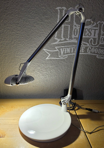 Humanscale element classic - humanscale,
