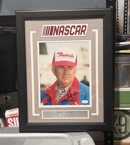 Bobby allison signed 8x10 - bobby,