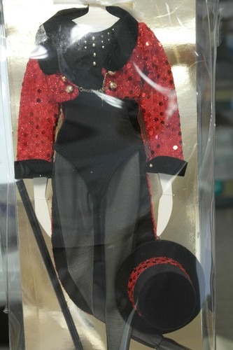 Clea bella doll broadway - clea,