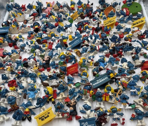 Vintage smurf toy figurine lot - toy,
