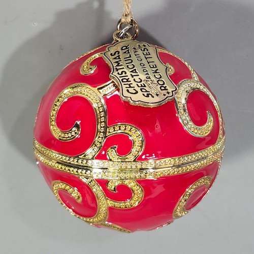 Pandora red christmas - red,