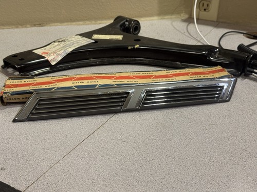 Datsun 810 bluebird pillar - datsun,