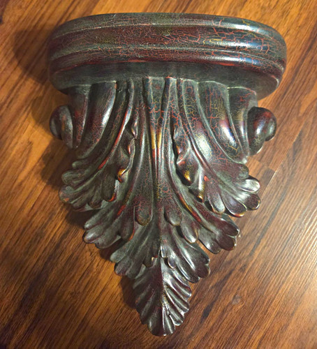 Leaf scroll corbel wall - wall, shelf