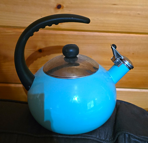 Blue enamel whistling - enamel,