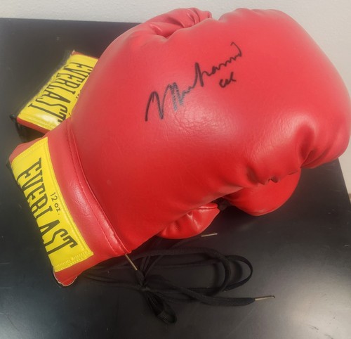 Muhammad ali authentic signed - ali,