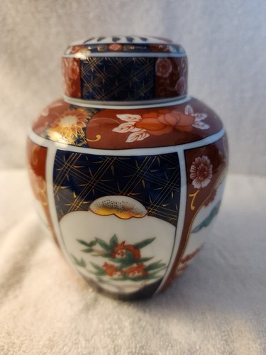 Asian ginger jar lid - jar, red