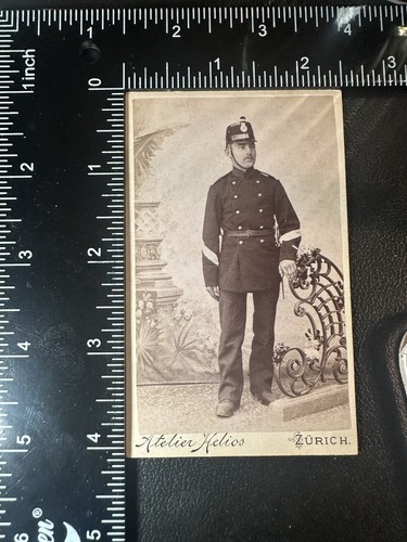 Swiss uniformed officer - officer, cdv