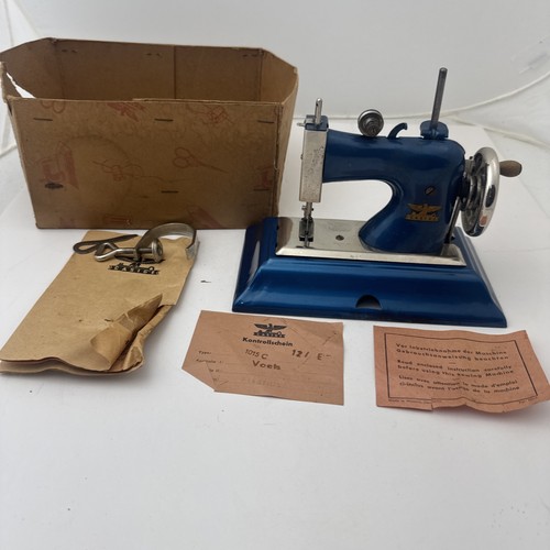 1940s casige toy - casige, sewing