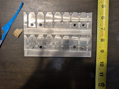 Floating jig head - , mold