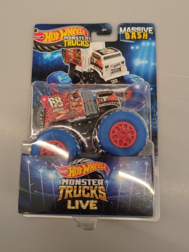 Massive bash hot wheels - massive,