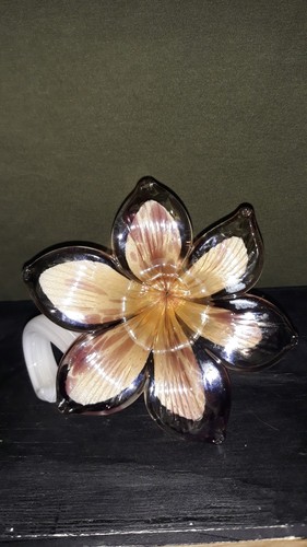 Glass flower sculpture beige - sculpture,