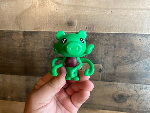 Roblox piggy green parasee - piggy,