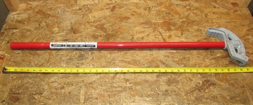 Conduit pipe hand - gb,