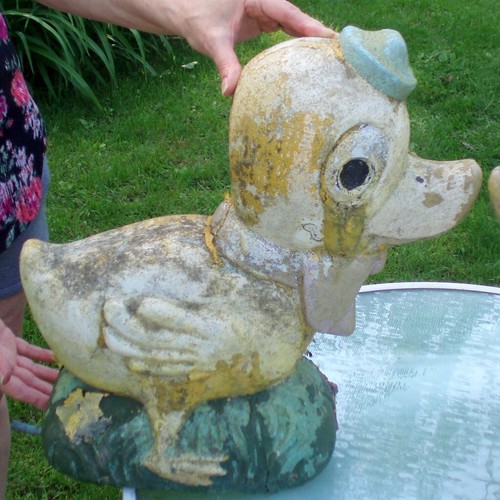 Donald duck antique solid - ?,
