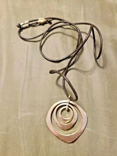 Nice metal triple - triple, circle