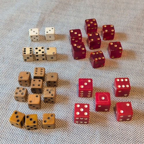 Vintage lot dice wooden - lot, 32