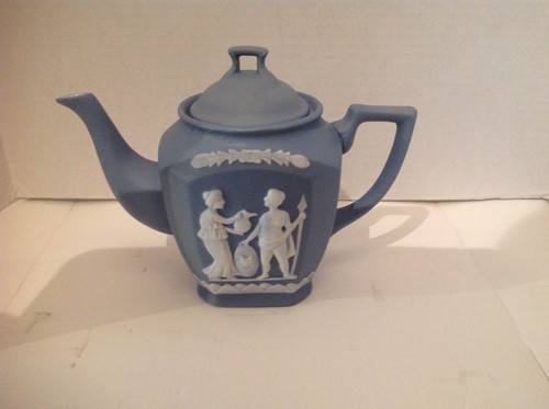 Vintage wedgwood jasperware - wedgwood,