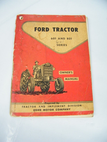 Vintage 1957 ford tractor - 1957, 601
