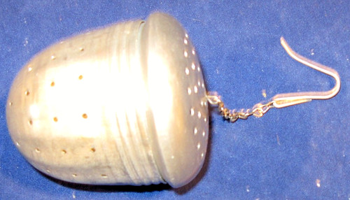 Vintage aluminum acorn tea - aluminum,