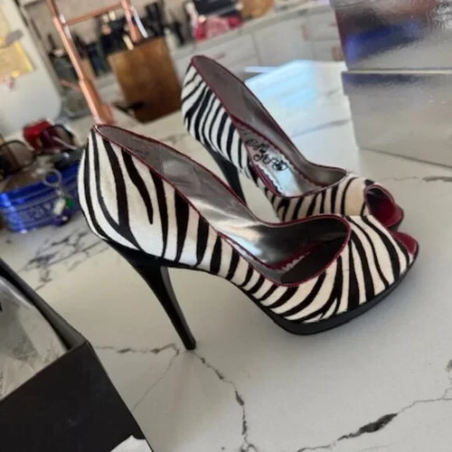 Naughty monkey shoes - monkey, shoes,