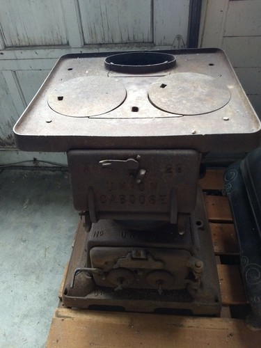 Railroad caboose pot belly - caboose,