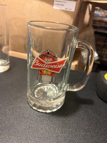 Budweiser red light - red, nhl