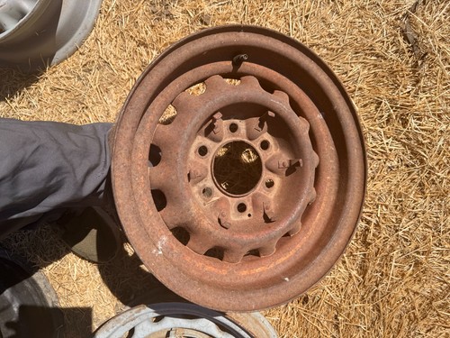 Artillery wheel chevrolet - artillery,