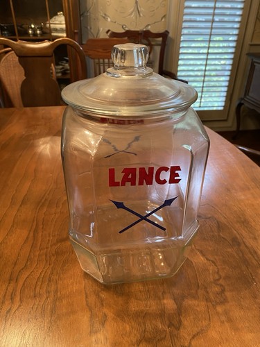 Vintage 1940 lance - vintage, 1940's