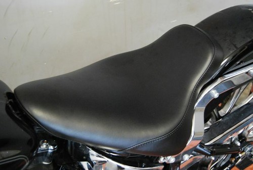 Harley softail solo - harley,