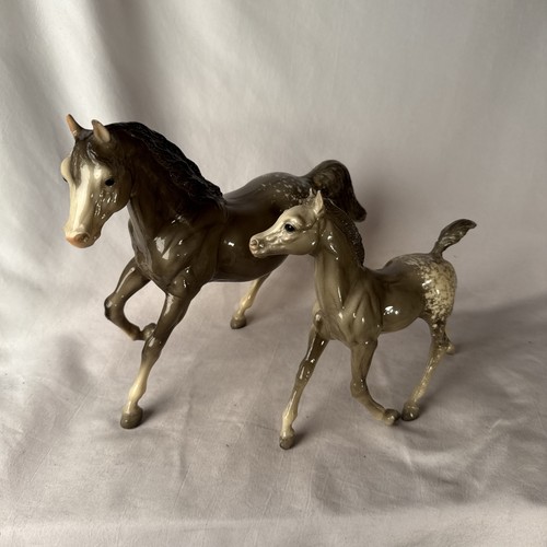 Breyer vintage glossy dapple - glossy,