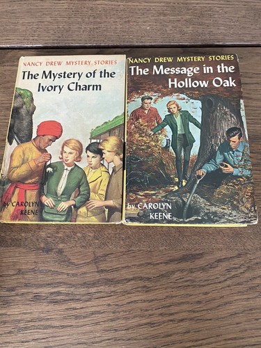 Lot nancy drew mysteries - 2,