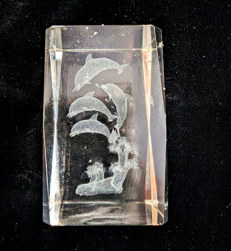 Clear glass dolphin etched - clear,