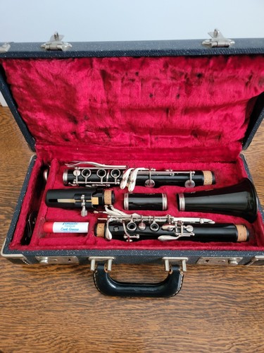 Vintage bundy clarinet - vintage, no