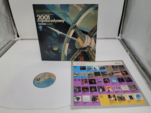 2001 space odyssey - 2001:,