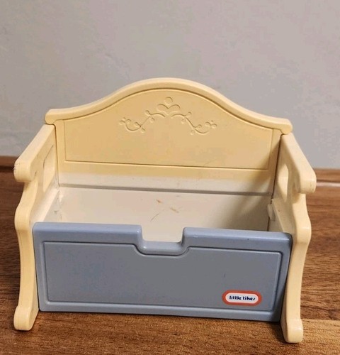 Little tikes dollhouse - dollhouse, vintage